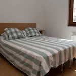 Homes Figueras At * Castropol