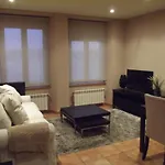 Homes Figueras At Apartment *