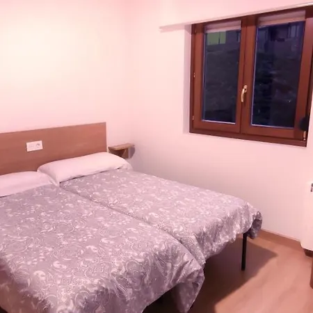 Homes Figueras At Castropol