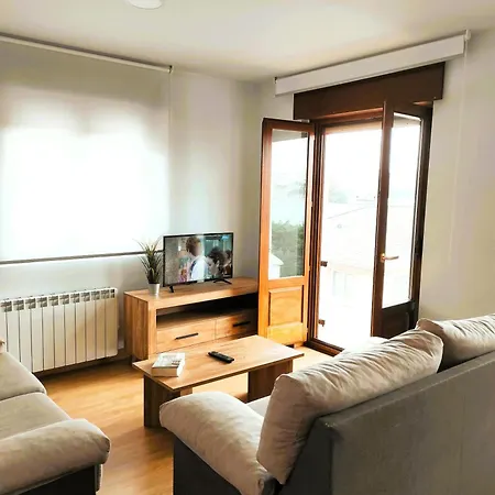 Apartament Homes Figueras At Castropol