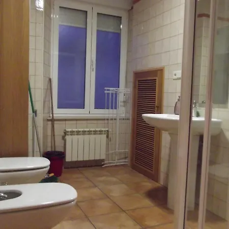 Homes Figueras At Apartament Castropol