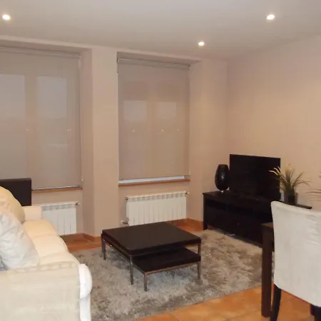 Homes Figueras At Apartament