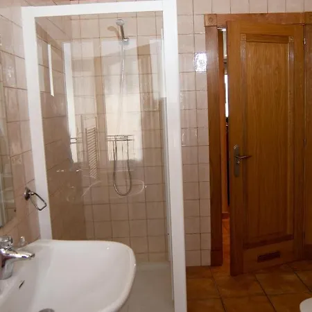 Homes Figueras At Castropol